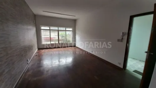 Sobrado com 3 Quartos à venda, 247m² no Jardim dos Lagos, São Paulo