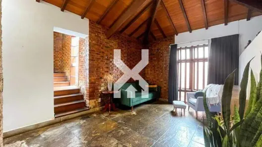 Casa com 5 Quartos à venda, 650m² no São Luiz, Belo Horizonte