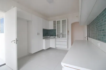 Apartamento com 3 Quartos para alugar, 150m² no Santo Amaro, São Paulo