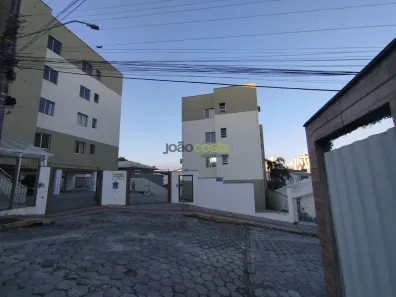 Apartamento com 2 Quartos para alugar, 40m² no Roçado, São José
