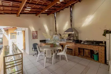 Sobrado com 4 Quartos à venda, 185m² no Vila Guiomar, Santo André