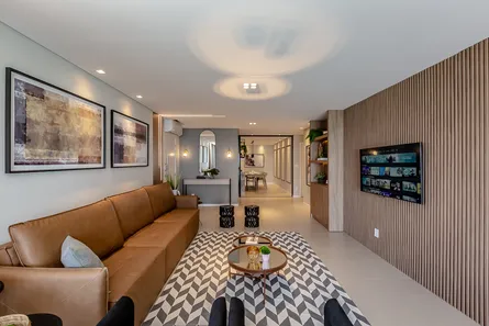 Apartamento com 3 Quartos para alugar, 180m² no Centro, Balneário Camboriú