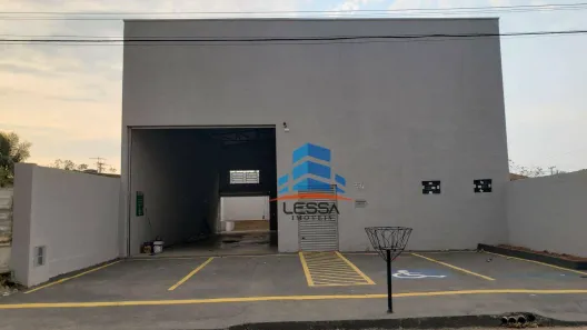 Galpão/Depósito/Armazém à venda, 242m² no Vila Maria, Aparecida de Goiânia