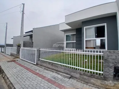 Casa com 2 Quartos para alugar, 70m² no Benedito, Indaial