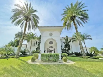 Casa de Condomínio com 6 Quartos à venda, 1200m² no Jardim Acapulco, Guarujá