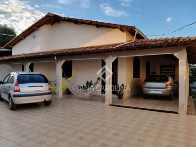 Casa com 4 Quartos à venda, 600000m² no Roxo Verde, Montes Claros