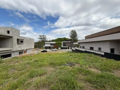Lote/Terreno à venda, 500m² no Jardim Portugal, Valinhos