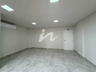 Sala Comercial para alugar, 30m² no Morada da Colina, Uberlândia