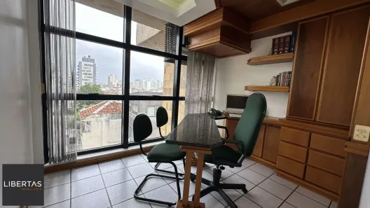 Sala Comercial com 1 Quarto à venda, 37m² no Farroupilha, Porto Alegre