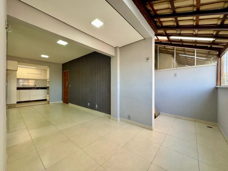 Apartamento com 2 quartos — Santa Mônica, Belo Horizonte