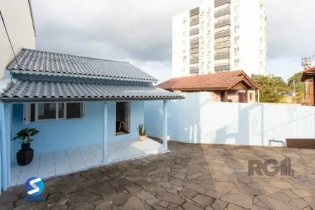 Casa com 2 Quartos à venda, 129m² no Cavalhada, Porto Alegre