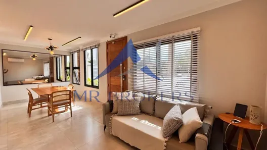 Casa de Condomínio com 3 Quartos à venda, 250m² no Vila Omízollo, Louveira