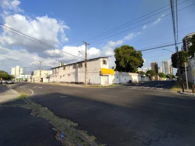 Imóvel Comercial com 10 Quartos para alugar, 380m² no Fátima, Teresina