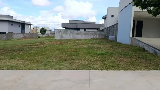 Lote/Terreno à venda, 324m² no Parqville Pinheiros, Aparecida de Goiânia