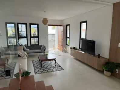 Casa com 3 Quartos à venda, 158m² no Daniela, Florianópolis