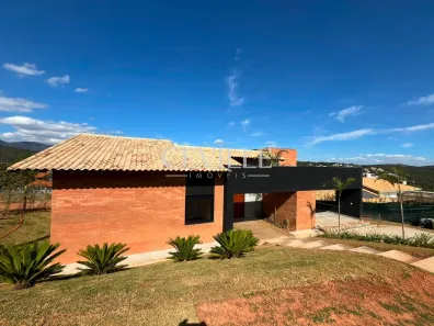 Casa de Condomínio com 3 Quartos à venda, 230m² no Gran Royalle Casa Branca (Piedade do Paraopeba), Brumadinho