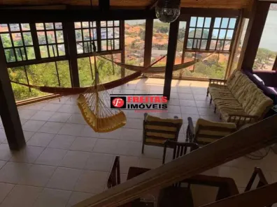 Casa com 4 Quartos à venda, 265m² no Piratininga, Niterói