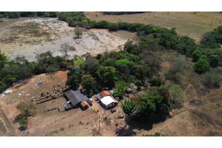 Fazenda/Sítio com 3 Quartos à venda, 890000m² no Área Rural de Paracatu, Paracatu