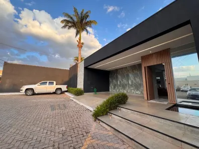 Casa de Condomínio com 3 Quartos à venda, 450m² no Setor Habitacional Vicente Pires, Brasília