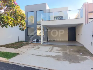 Sobrado com 3 Quartos à venda, 222m² no Residencial Samambaia, São Carlos