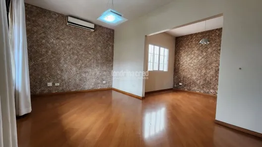 Casa com 3 Quartos à venda, 123m² no Jardim Itália, Londrina