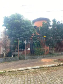 Casa com 3 Quartos para alugar, 213m² no Igara, Canoas