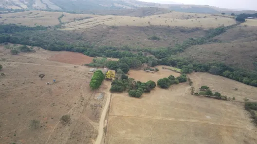 Fazenda/Sítio com 5 Quartos à venda, 38m² no , Cocalzinho de Goiás