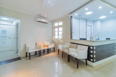 Sala Comercial à venda, 99m² no Floresta, Porto Alegre