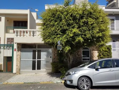 Sobrado com 4 Quartos à venda, 261m² no Vila Paiva, São Paulo