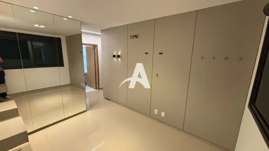 Apartamento com 3 Quartos para alugar, 135m² no Jardim Karaíba, Uberlândia