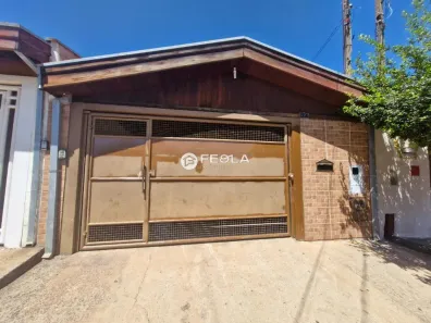 Casa com 3 Quartos para alugar, 132m² no Parque São Jerônimo, Americana