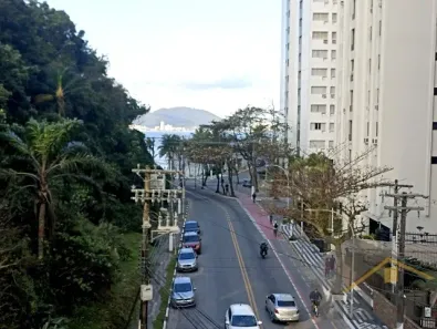 Apartamento com 4 Quartos para alugar, 185m² no Pitangueiras, Guarujá