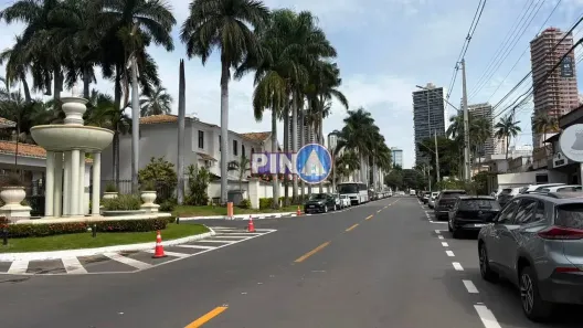 Sobrado com 3 Quartos à venda, 190m² no Setor Marista, Goiânia