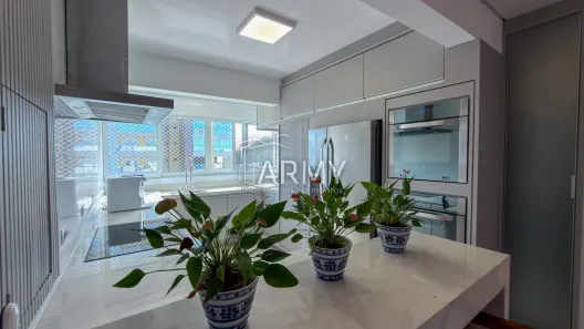 Apartamento com 3 Quartos à venda, 271m² no Centro, Guaratuba