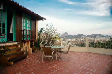 Casa com 6 Quartos à venda, 472m² no Santa Teresa, Rio de Janeiro