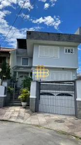 Casa com 3 Quartos à venda, 380m² no Sarandi, Porto Alegre