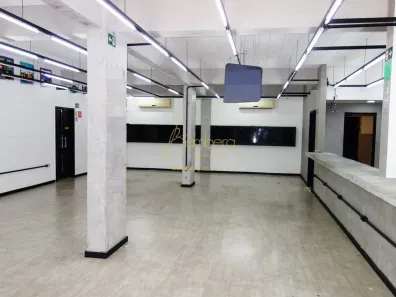 Ponto Comercial para alugar, 187m² no Vila Suzana, São Paulo