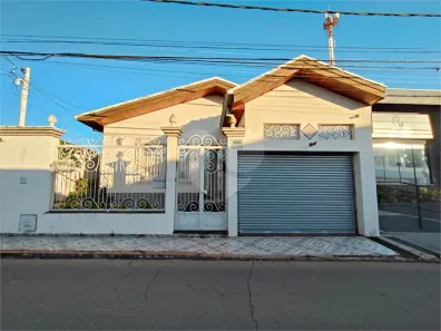 Casa com 3 Quartos à venda, 180m² no Centro, Itapetininga