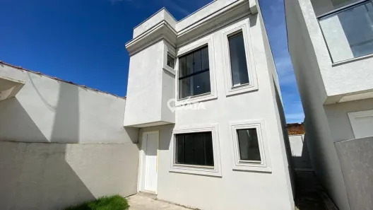 Sobrado com 2 Quartos à venda, 84m² no Barra do Saí, Itapoá