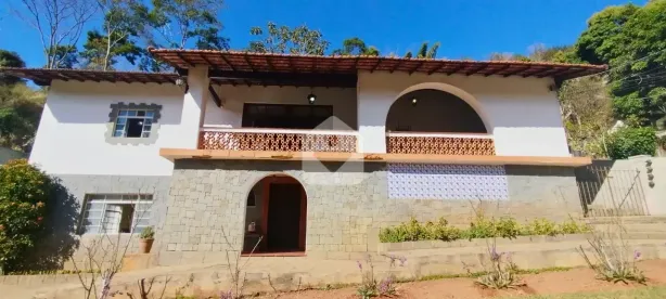 Casa com 6 Quartos à venda, 300m² no Pedro do Rio, Petrópolis