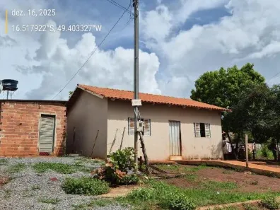 Casa com 2 Quartos à venda, 294m² no Parque Los Angeles 2ª Etapa, Goianira