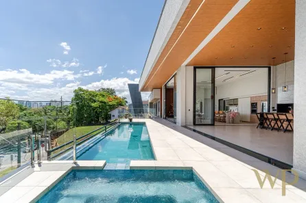 Casa com 3 Quartos à venda, 393m² no Boa Vista, Joinville