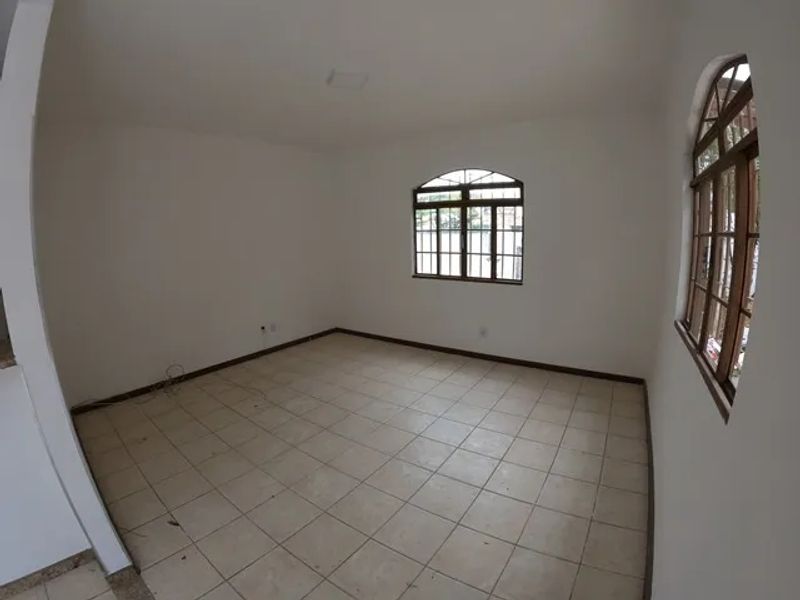 Casa com 1 quarto — Bandeirantes (Pampulha), Belo Horizonte