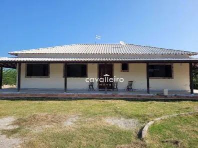 Fazenda/Sítio com 4 Quartos à venda, 241m² no Caxito, Maricá