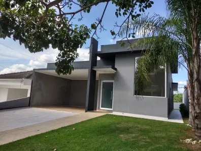 Casa de Condomínio com 3 Quartos para alugar, 160m² no Cajuru do Sul, Sorocaba