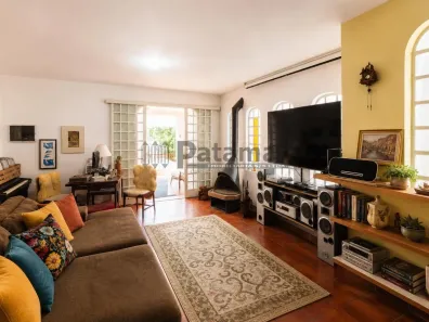 Casa com 4 Quartos à venda, 250m² no Caxingui, São Paulo
