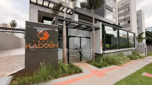 Apartamento com 3 Quartos para venda ou aluguel, 98m² no Loteamento Malbec, Maringá
