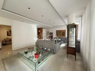 Apartamento com 3 Quartos à venda, 210m² no Santa Cecília, São Paulo