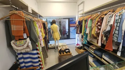 Ponto Comercial à venda, 74m² no Pituba, Salvador