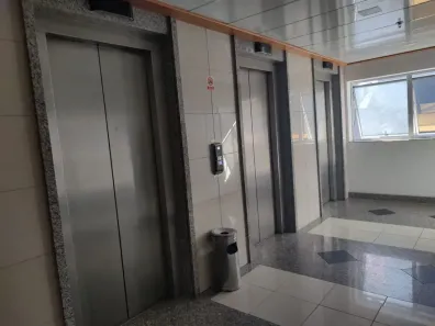 Sala Comercial com 2 Quartos para alugar, 27m² no Caminho das Árvores, Salvador